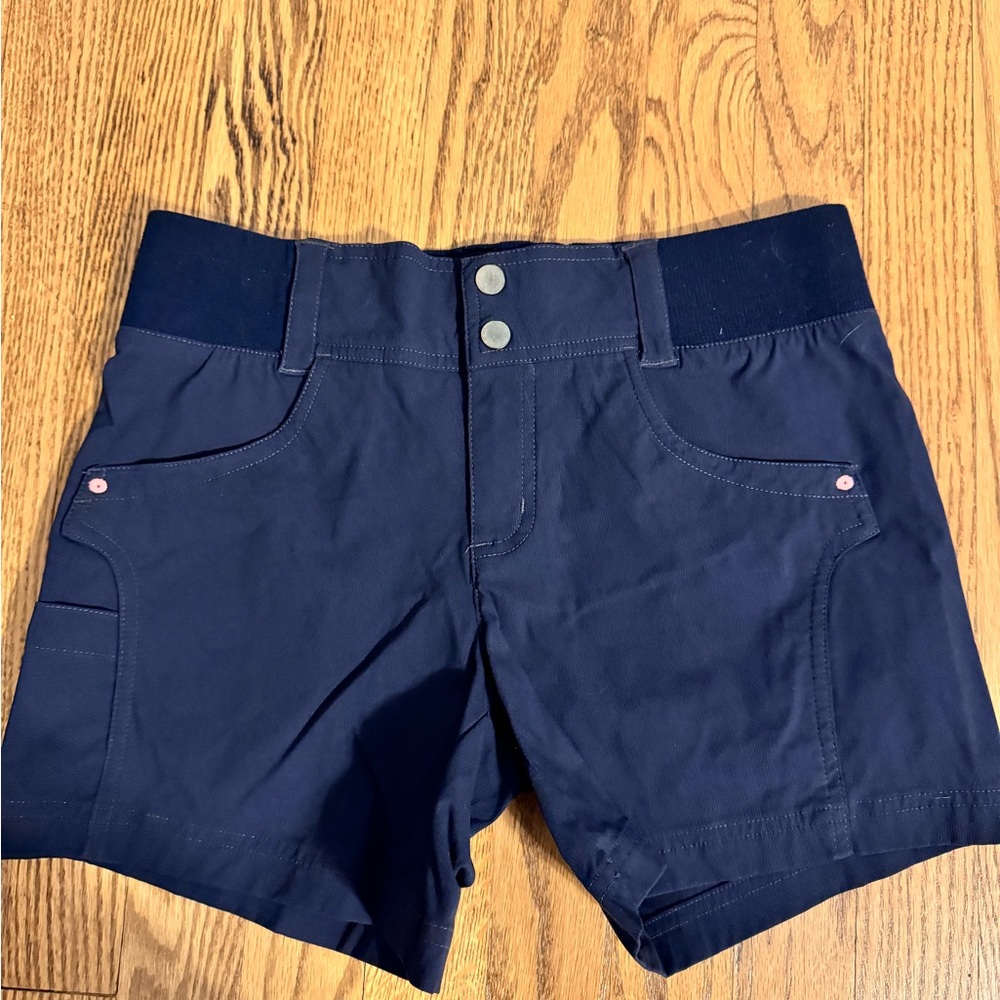Title Nine Clamber shorts size 4